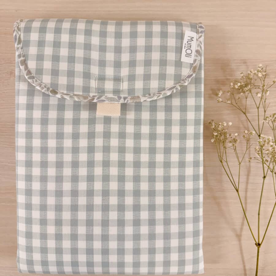 Cambiador con bolsillos Nido Vichy Verde